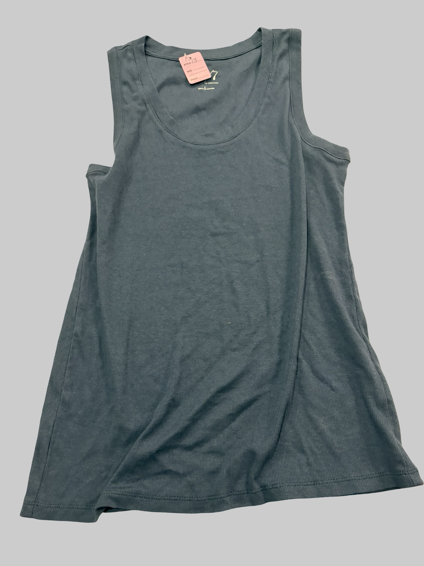 Women’s large Maurice’s tank