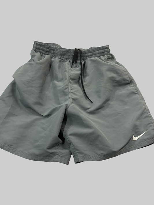 Men’s large Nike shorts