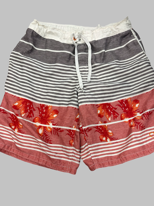 Men’s swim trunks size medium