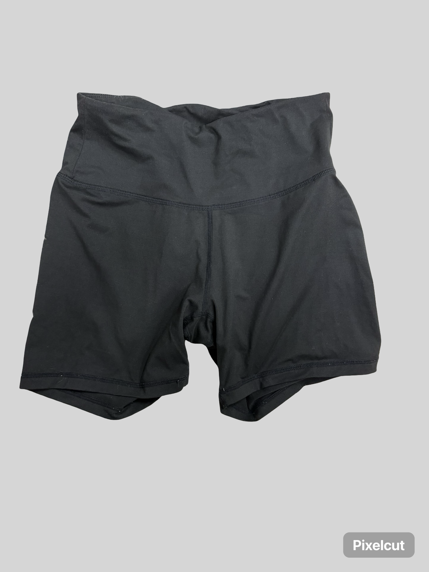 Women’s biker shorts size small