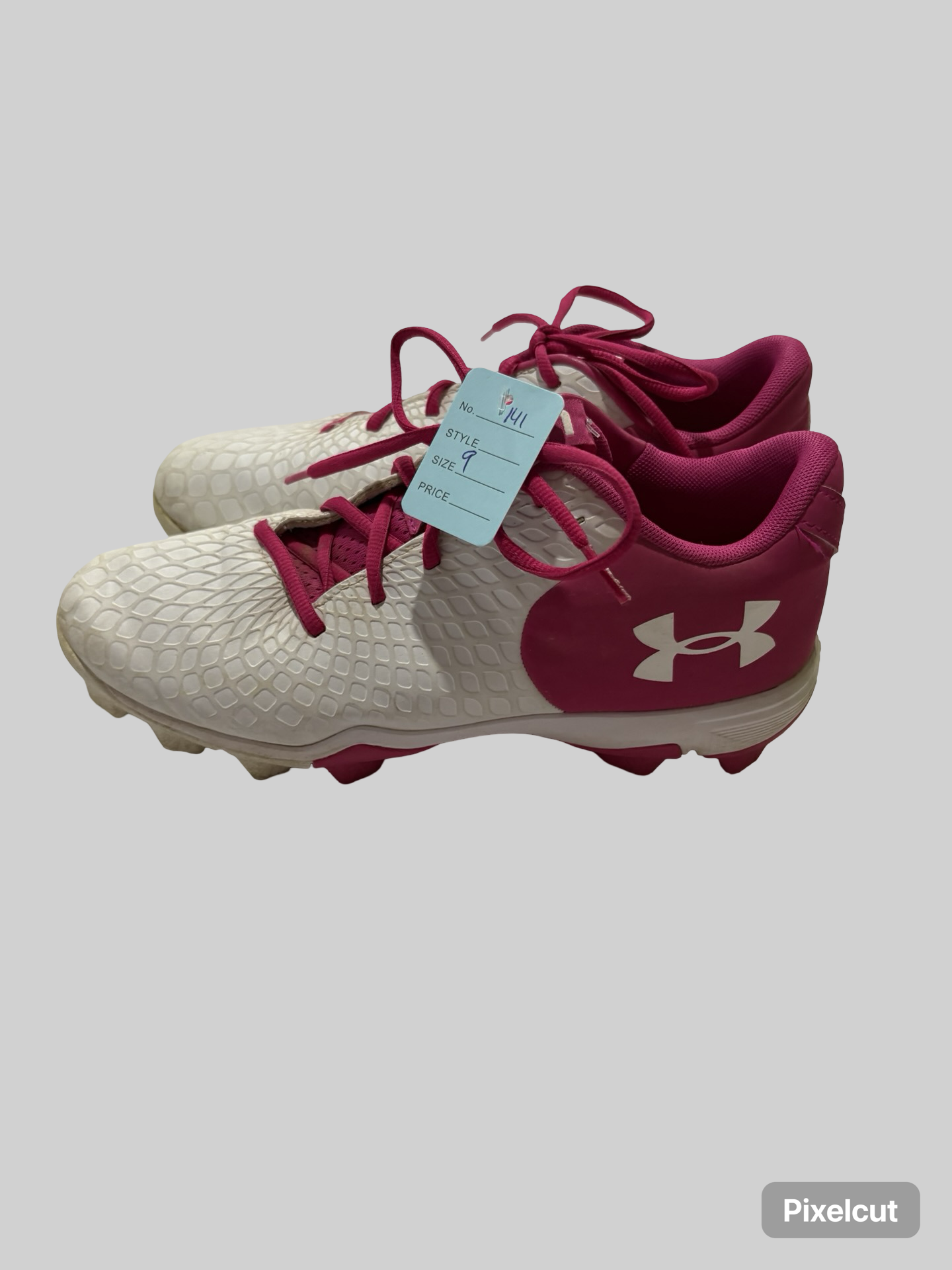 Women’s UA cleats size 9