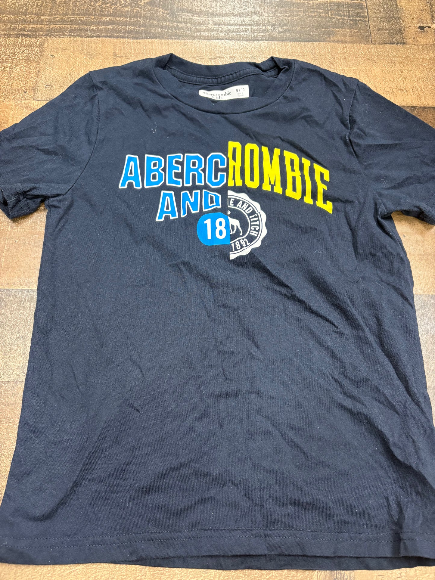 Boys 9/10 Abercrombie shirt