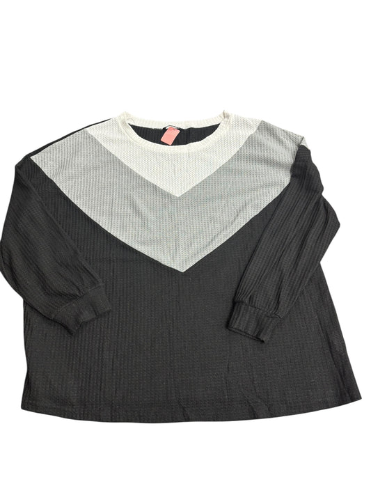 Women’s 3xl shirt