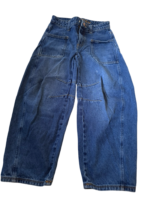 Girls size 8 barrel jeans
