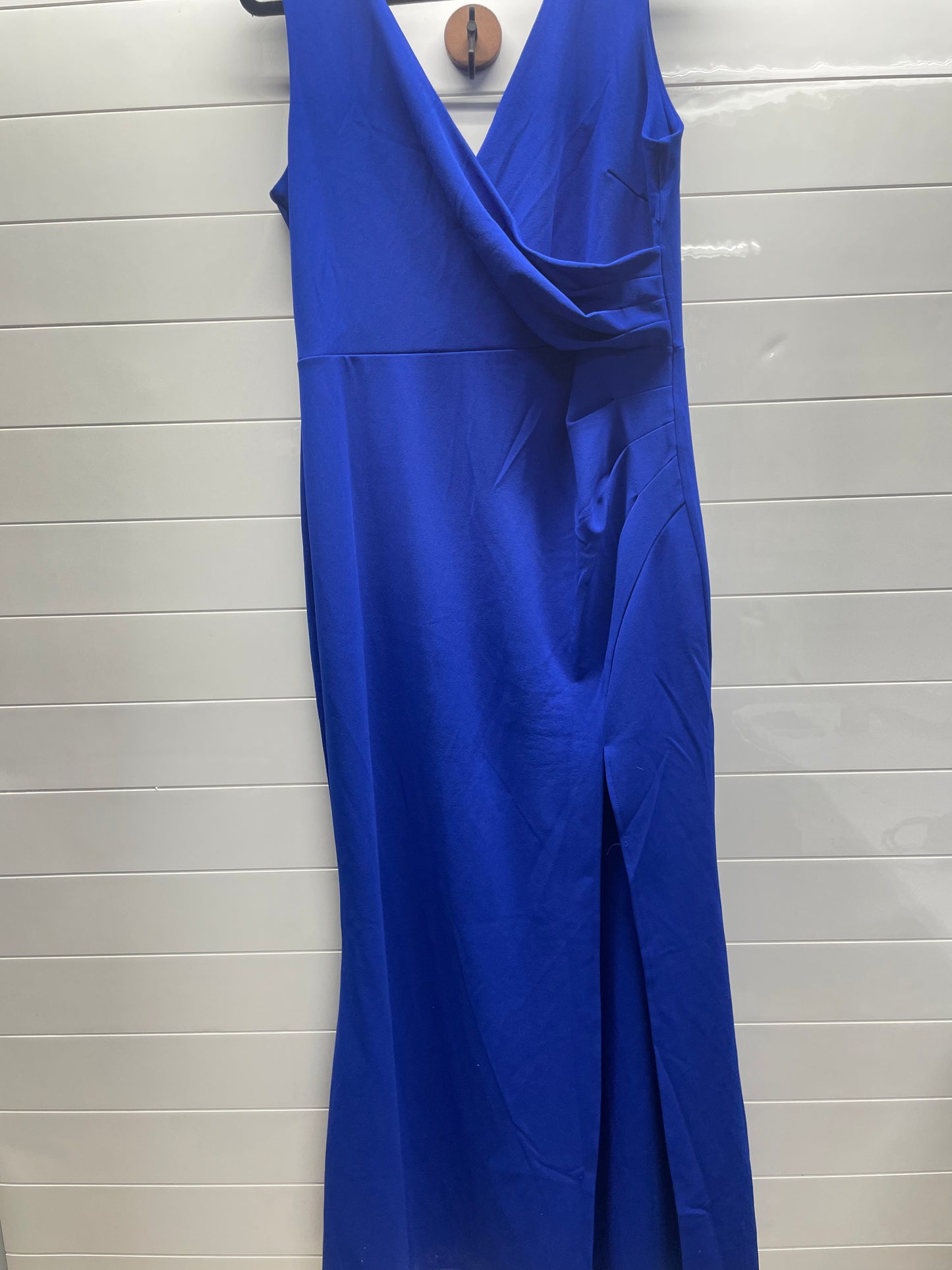 Woman’s XL dress