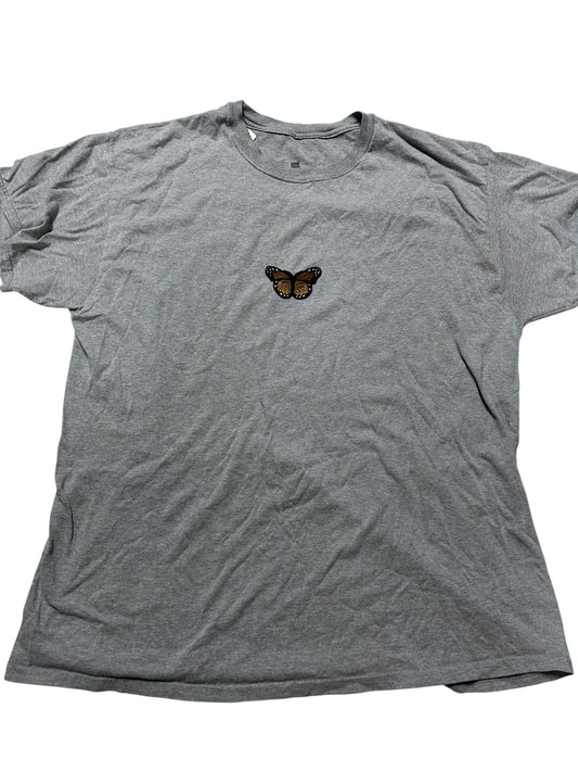 Women’s XL shirt