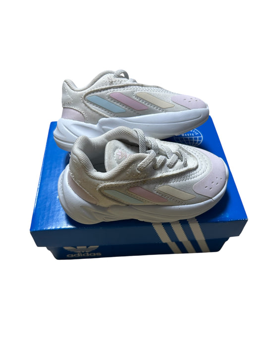 Girls 5K adidas shoes