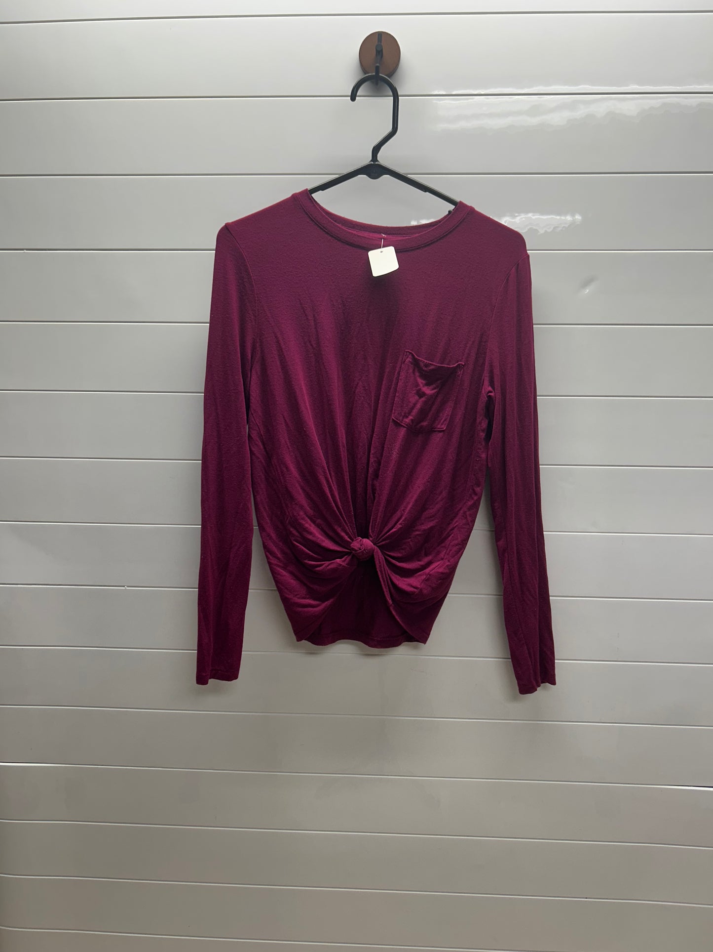Woman’s small American eagle
