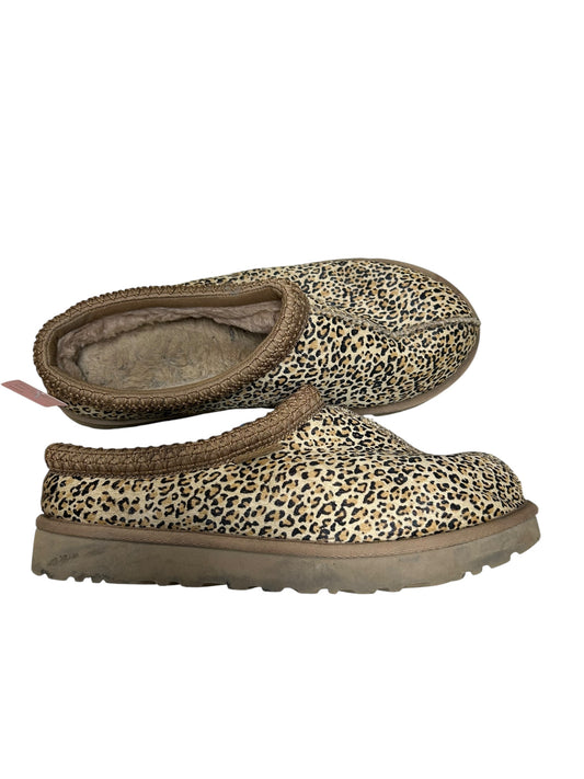 Women’s 10 ugg tazman fit like 9