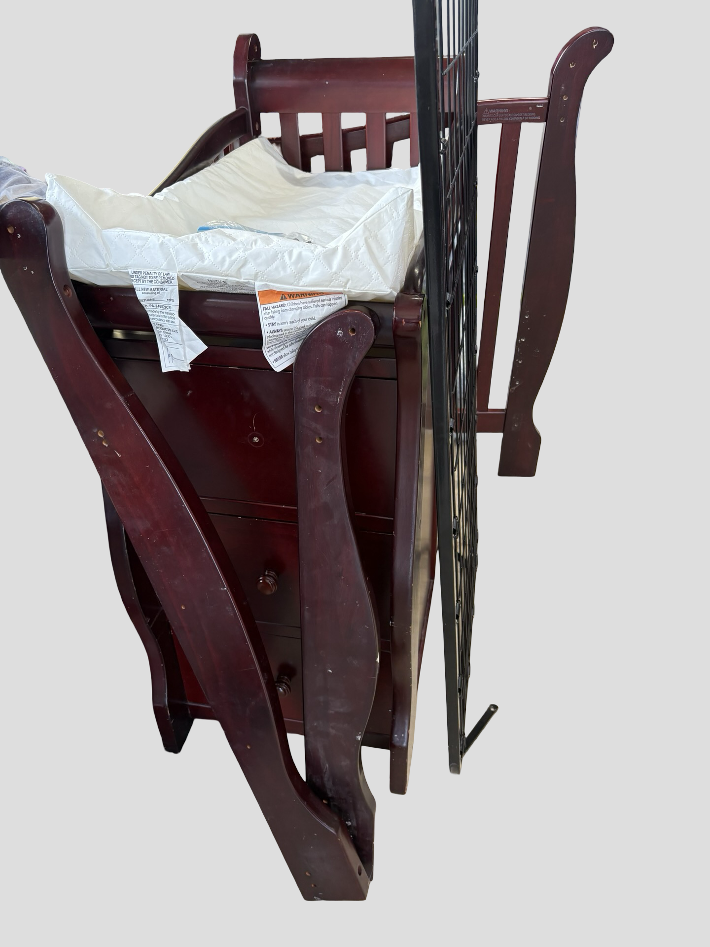 Crib ( used ) model pictured for idea. Missing a knob