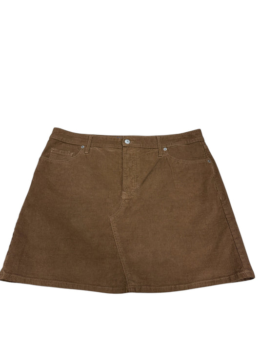 Women’s 14 old navy skirt