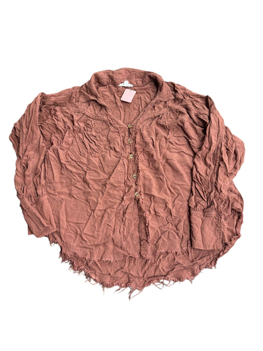 Women’s medium button up shirt