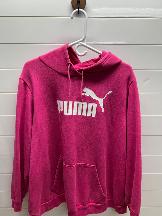 Woman’s puma 3xl