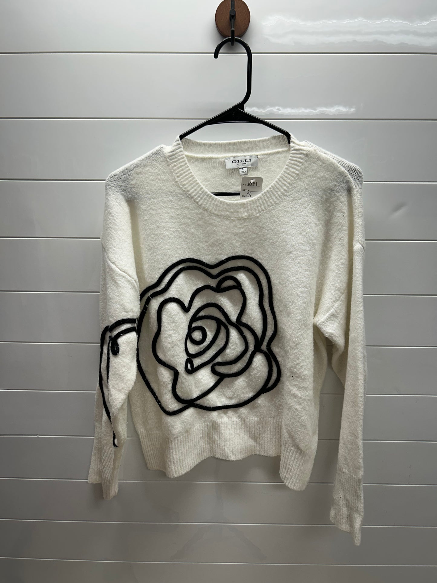 Women’s small sweater