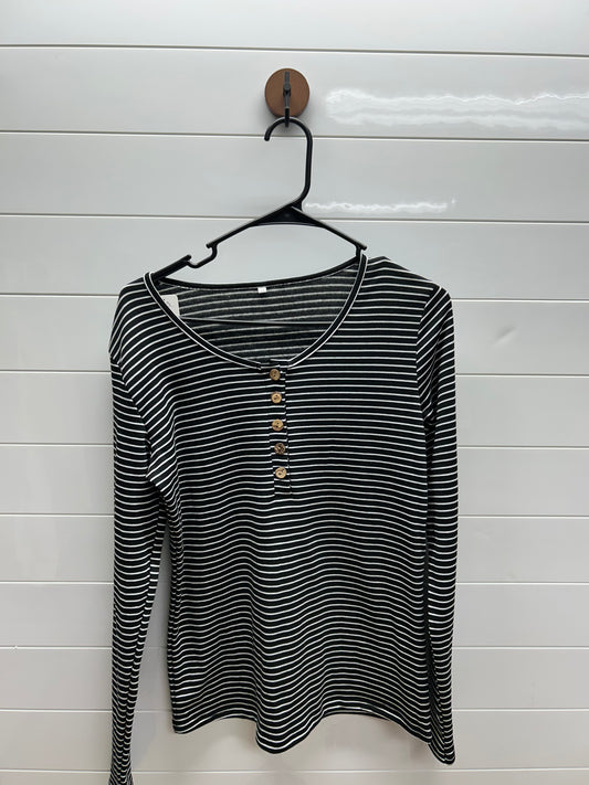 Woman’s small