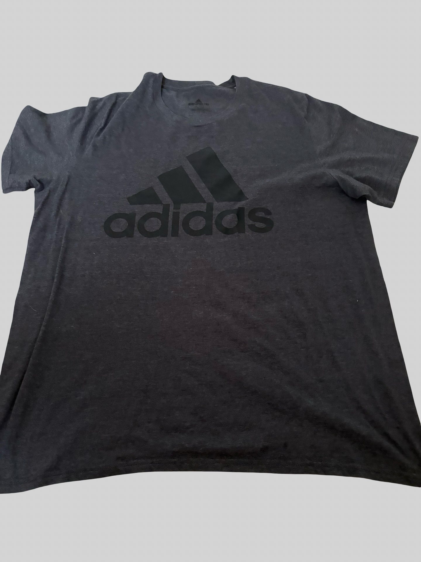 Men’s adidas size XL shirt