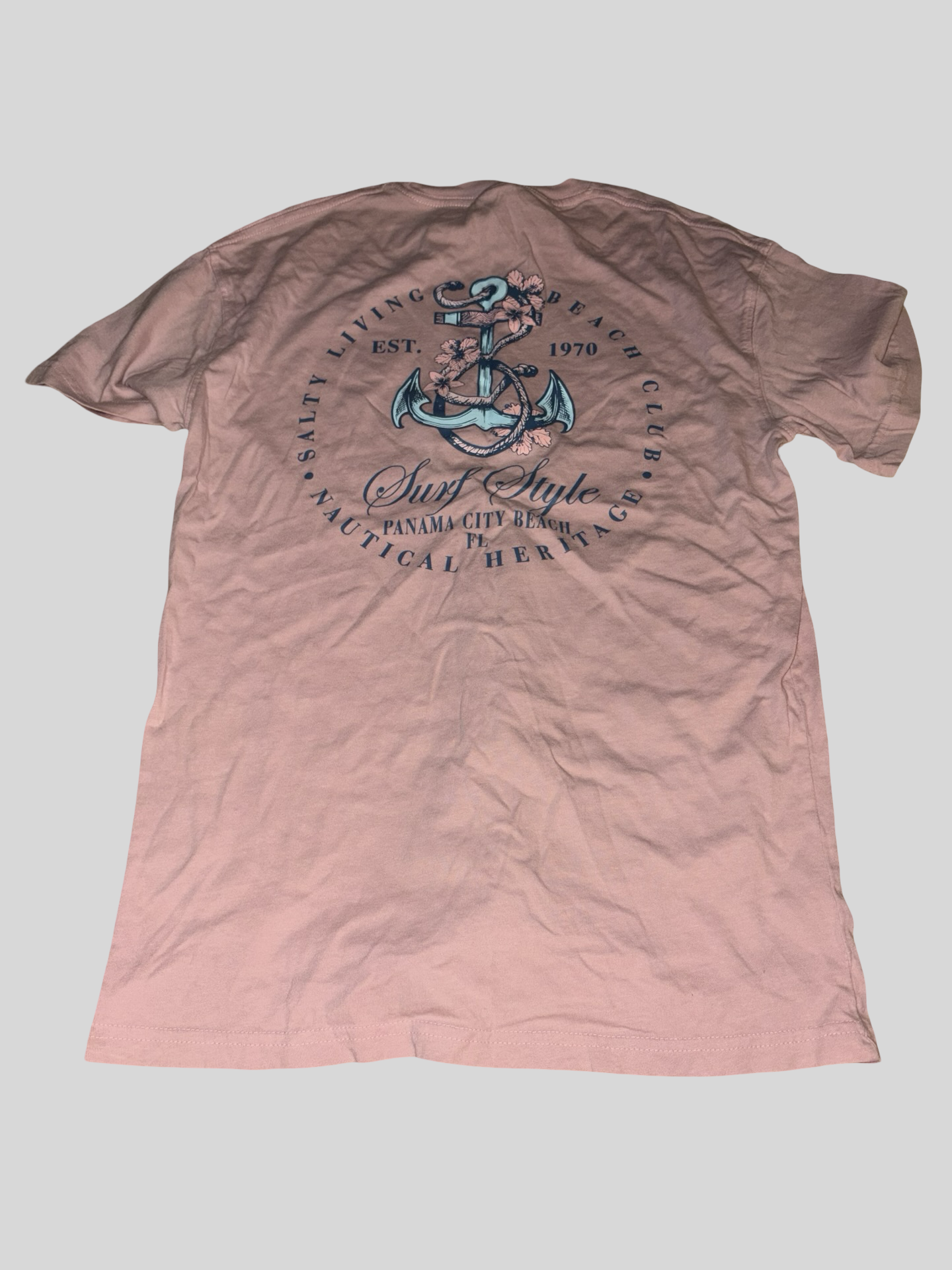 Women’s shirt size medium