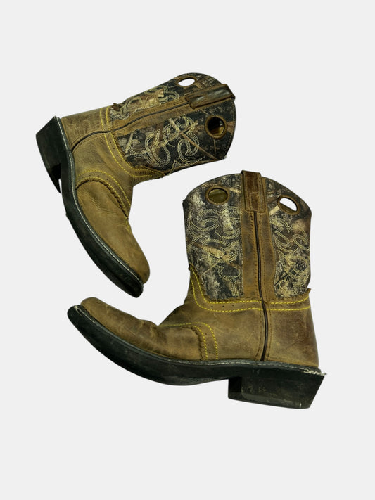 2.5 y boots