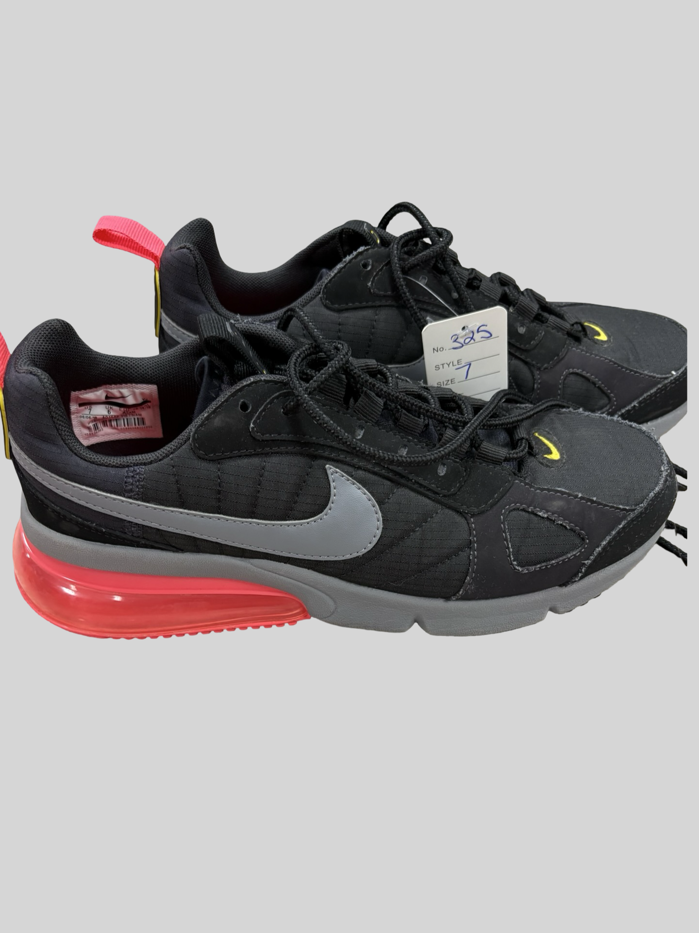 Women’s Nike air max size 7