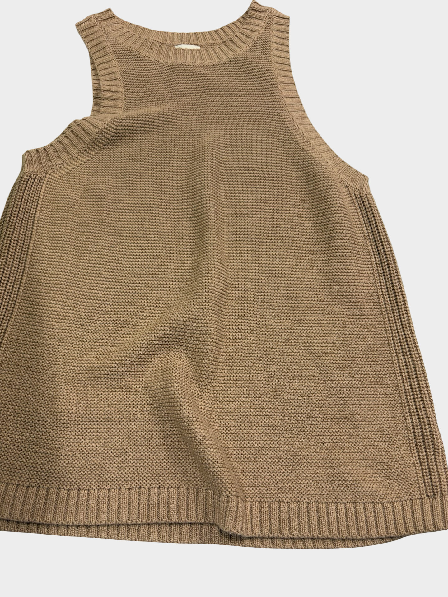 Women’s sweater tank size medium ￼