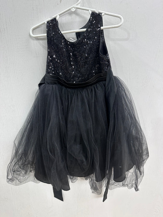 Girls 2 dress