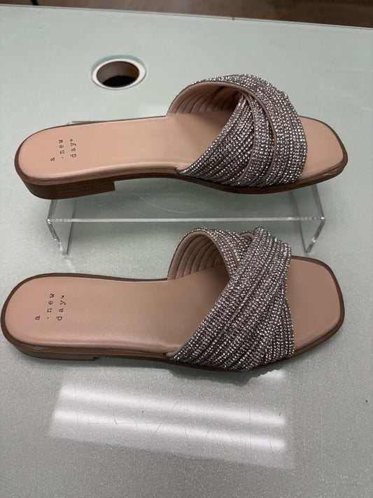Women’s 6.5 new sandals