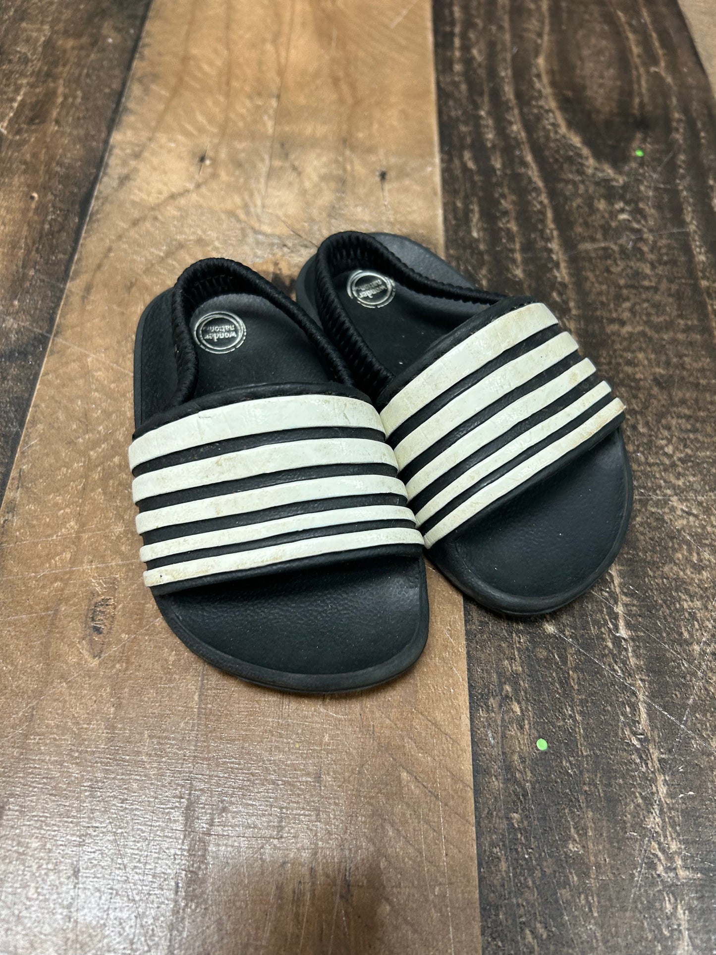 Girls 5/6 shoes