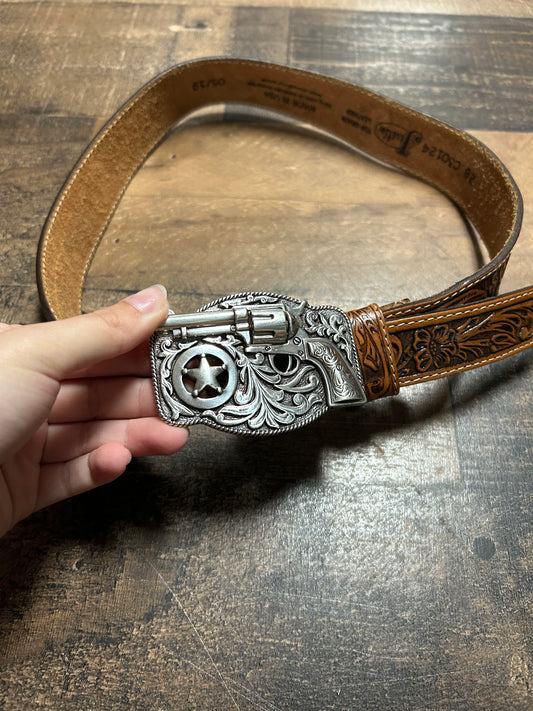 Size 28 Justin belt