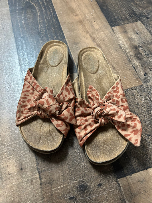 Womens 10 sandals