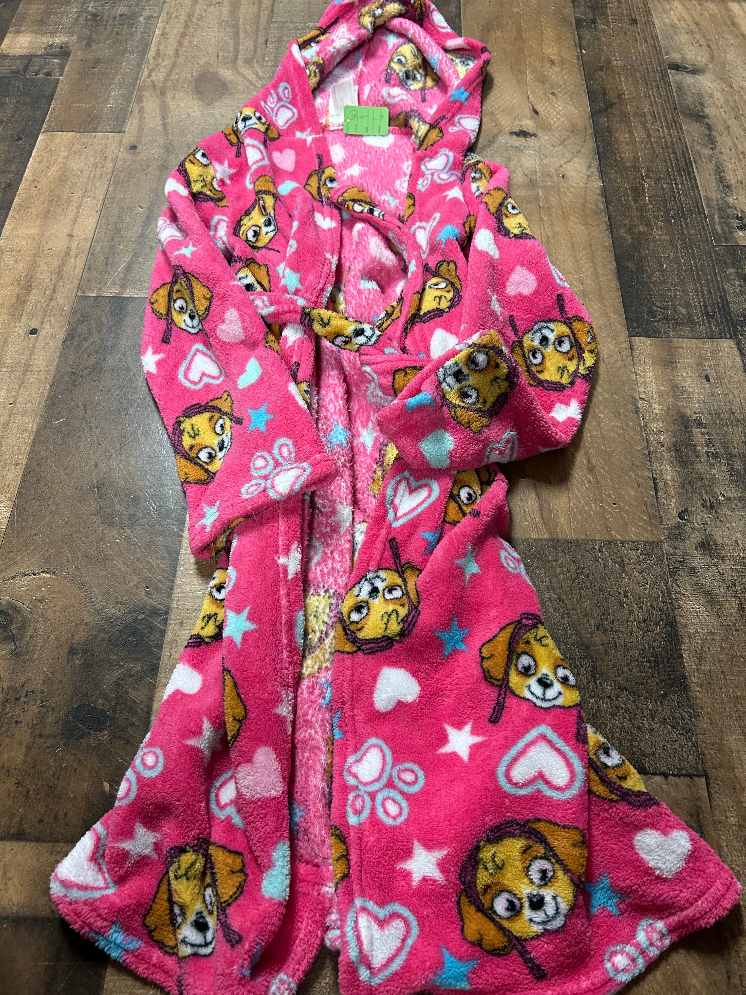 Girls 8 robe – Hand Me Down Resale