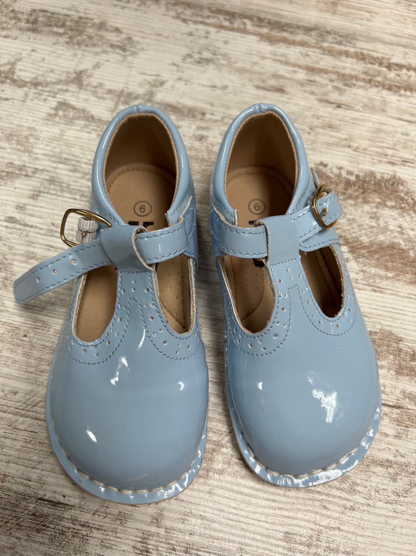 Girls shoes -size 7 and 9 available