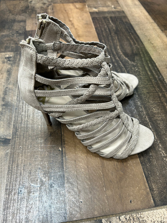 Women’s 9.5 heels