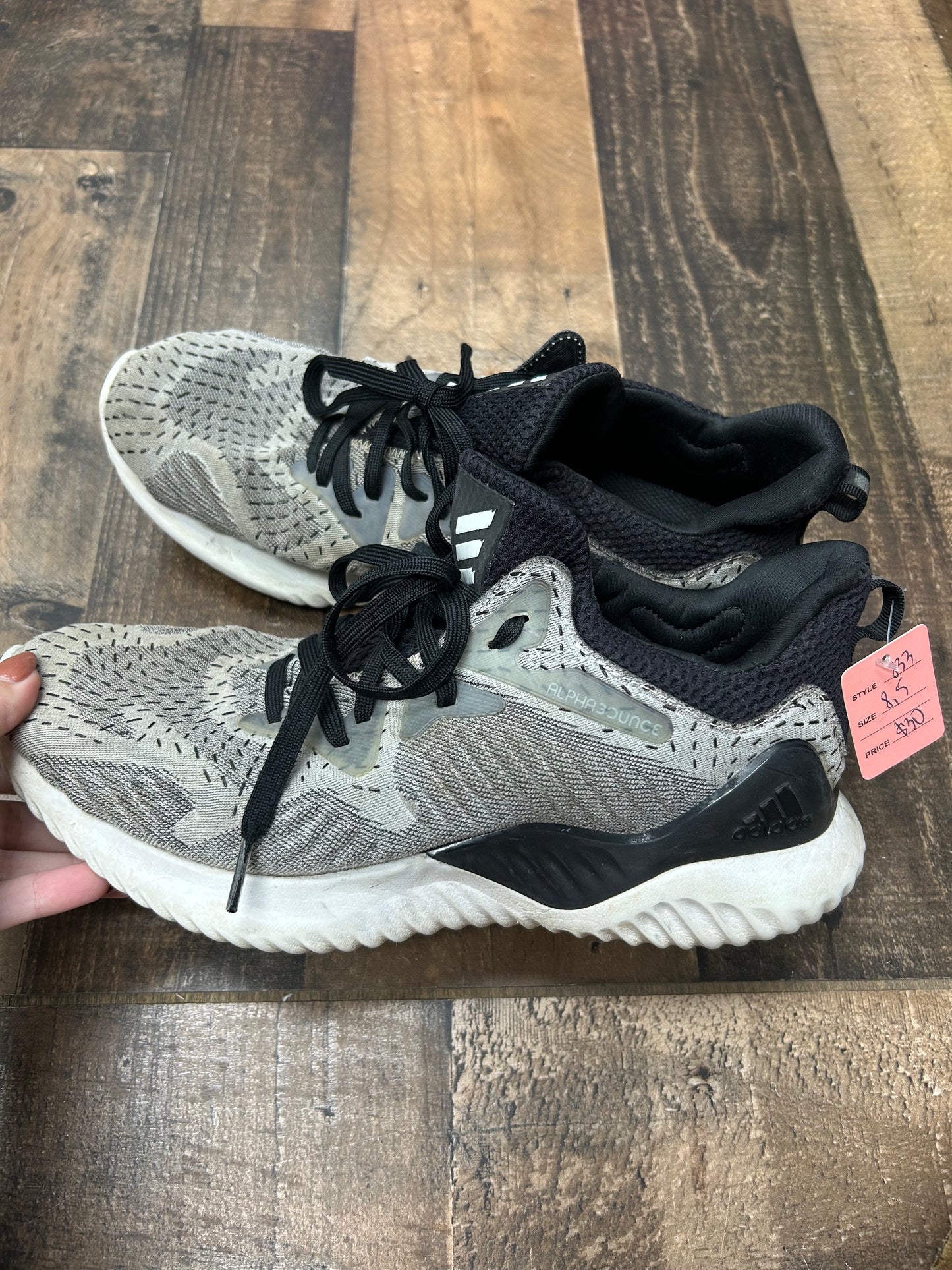 Mens 8.5 Adidas tennis shoes