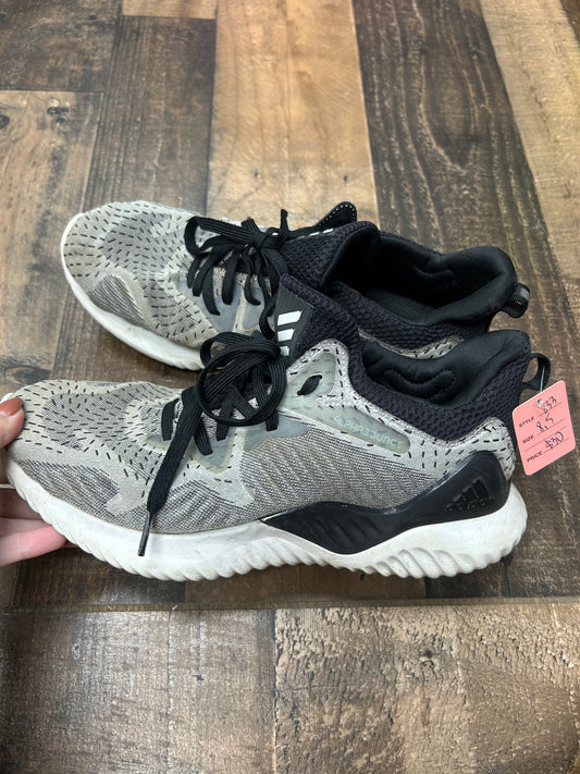 Mens 8.5 Adidas tennis shoes